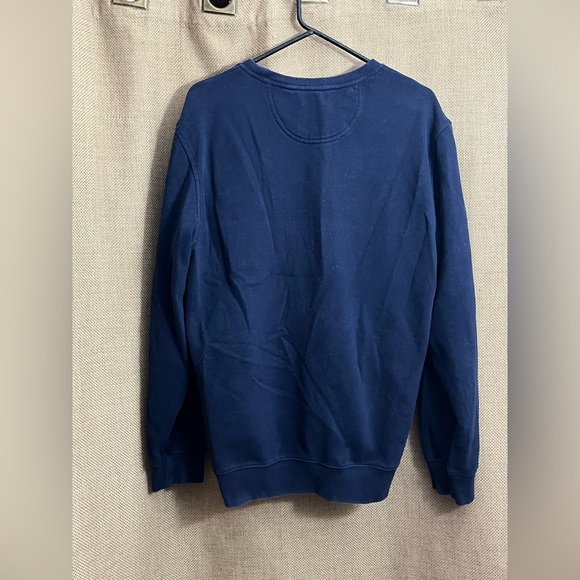 Izod - Picture 2 of 3